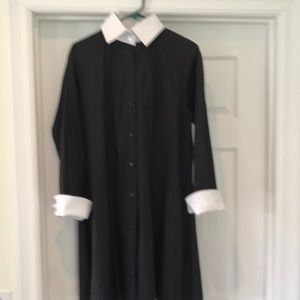 Ravel dress, black with white cuffs and collar